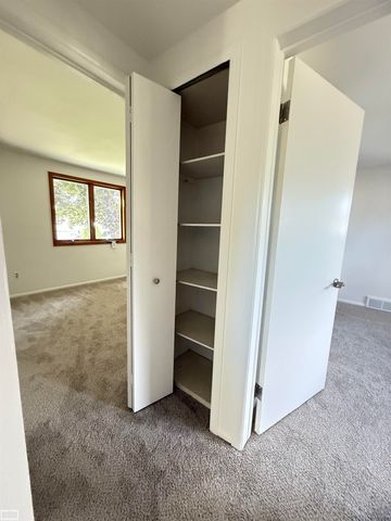 38228 John P St Street, Clinton Township, MI 48036