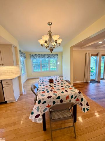 38228 John P St Street, Clinton Township, MI 48036