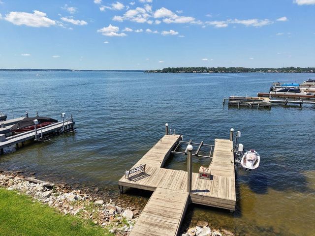 1607 Schooner Point, Willis, TX 77318