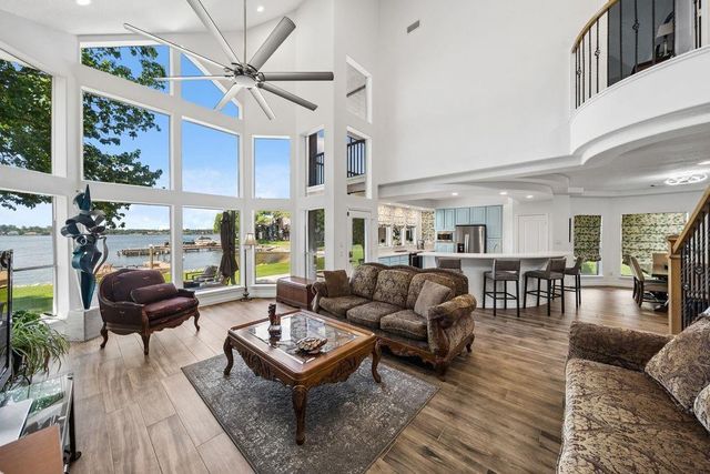1607 Schooner Point, Willis, TX 77318