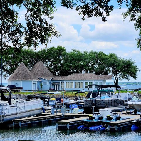 1607 Schooner Point, Willis, TX 77318