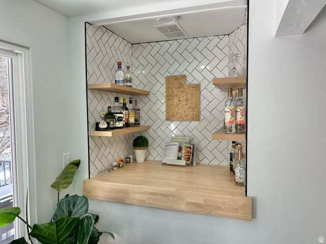 3442 NAVAJO LN, Provo, UT 84604