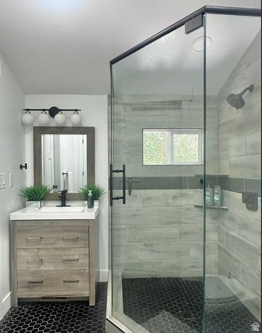 3442 NAVAJO LN, Provo, UT 84604