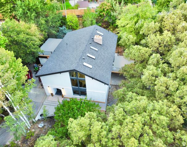 3442 NAVAJO LN, Provo, UT 84604