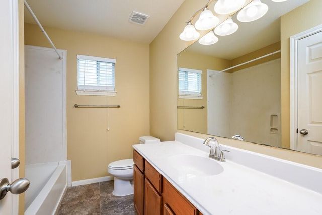 4959 S Cancun Drive, Houston, TX 77045