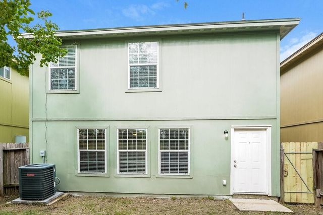 4959 S Cancun Drive, Houston, TX 77045