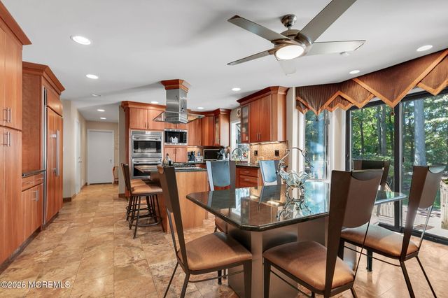 7 Monroe Drive, Marlboro, NJ 07746