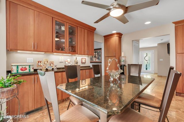 7 Monroe Drive, Marlboro, NJ 07746