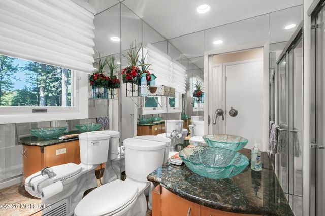 7 Monroe Drive, Marlboro, NJ 07746