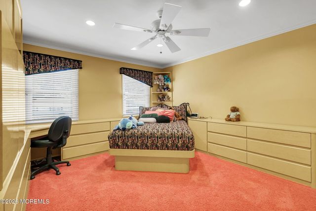 7 Monroe Drive, Marlboro, NJ 07746