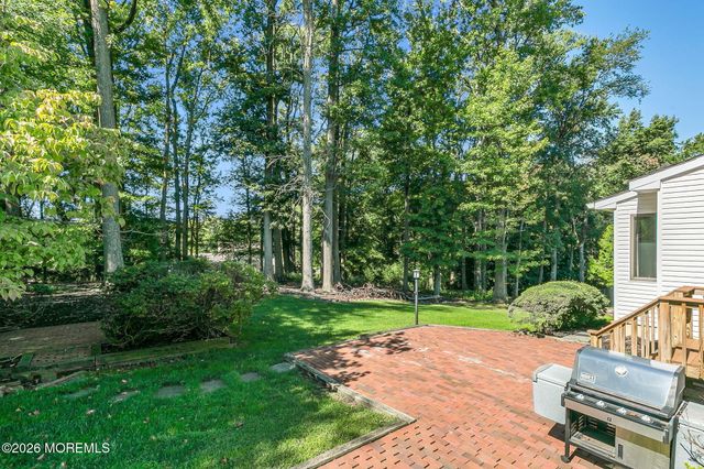 7 Monroe Drive, Marlboro, NJ 07746