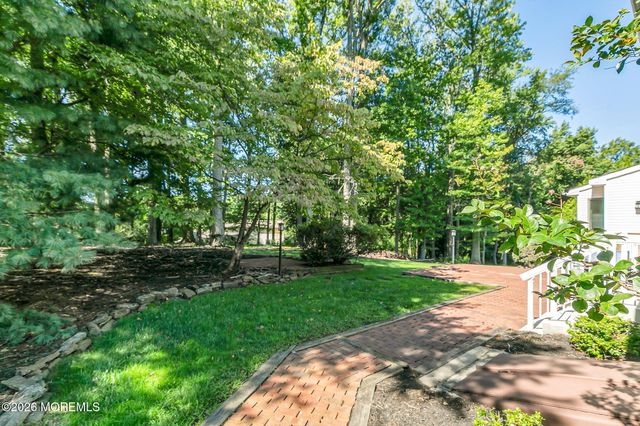 7 Monroe Drive, Marlboro, NJ 07746