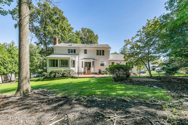 7 Monroe Drive, Marlboro, NJ 07746