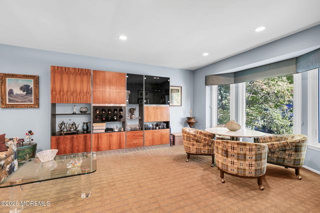 7 Monroe Drive, Marlboro, NJ 07746