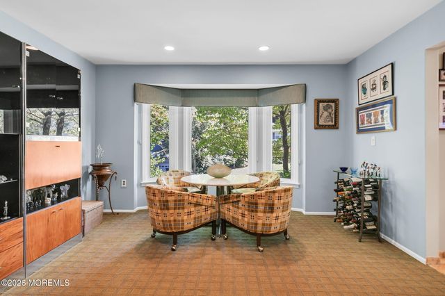 7 Monroe Drive, Marlboro, NJ 07746