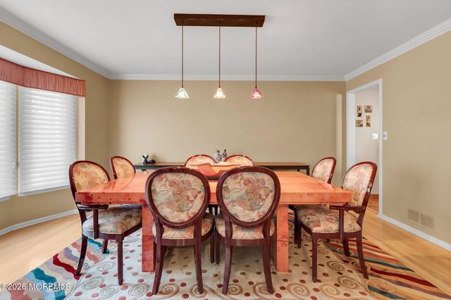 7 Monroe Drive, Marlboro, NJ 07746
