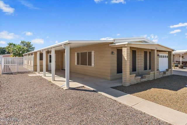 9042 E OLIVE Lane S, Sun Lakes, AZ 85248