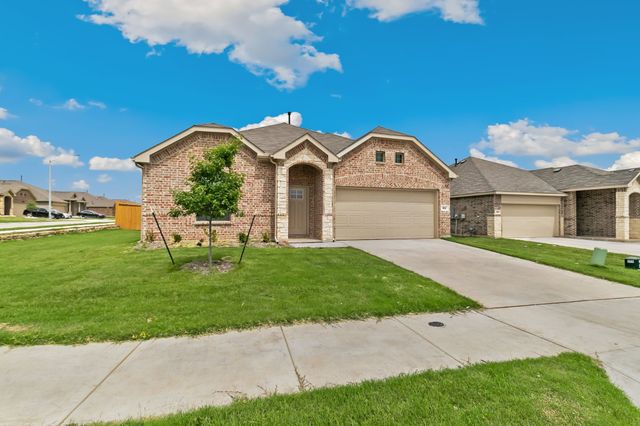 952 Dustwood Drive, Fort Worth, TX 76052