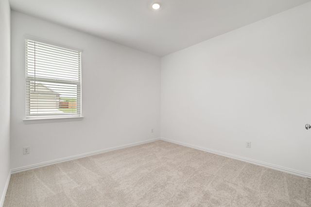 952 Dustwood Drive, Fort Worth, TX 76052