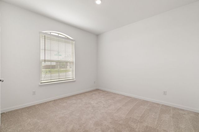 952 Dustwood Drive, Fort Worth, TX 76052