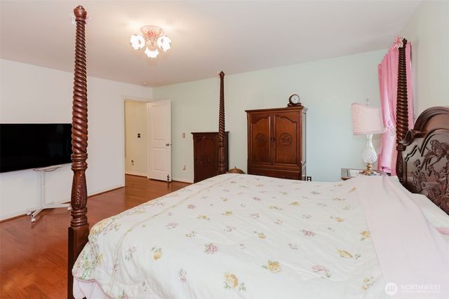 2729 SW Egret Street, Port Orchard, WA 98367