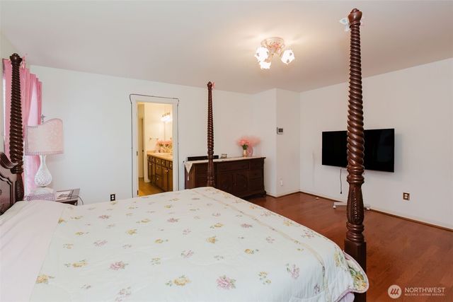 2729 SW Egret Street, Port Orchard, WA 98367