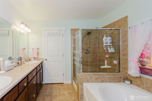 2729 SW Egret Street, Port Orchard, WA 98367