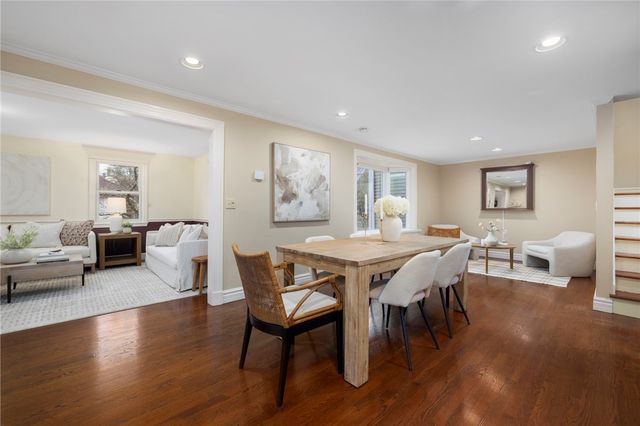 22 Miles Avenue 8, Providence, RI 02906