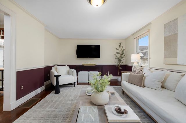 22 Miles Avenue 8, Providence, RI 02906