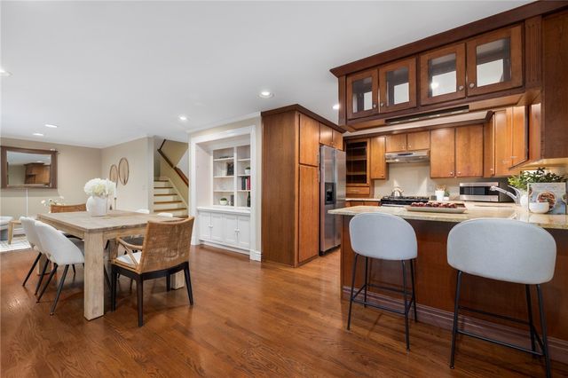 22 Miles Avenue 8, Providence, RI 02906