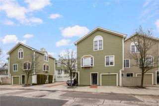 22 Miles Avenue 8, Providence, RI 02906