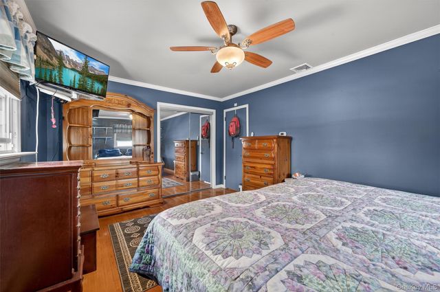 21 Scotchtown Drive, Middletown, NY 10941