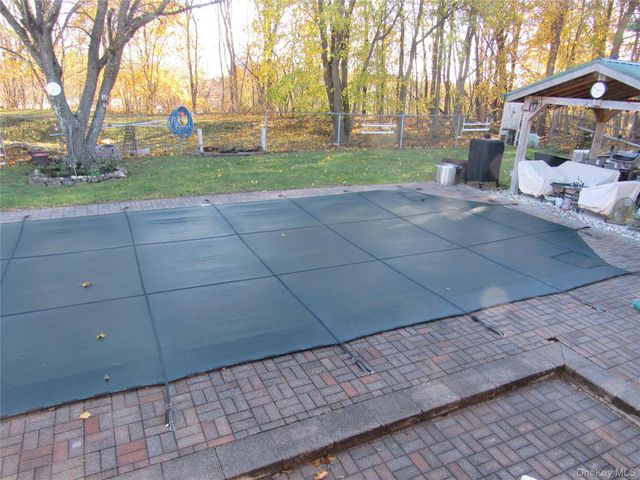 21 Scotchtown Drive, Middletown, NY 10941