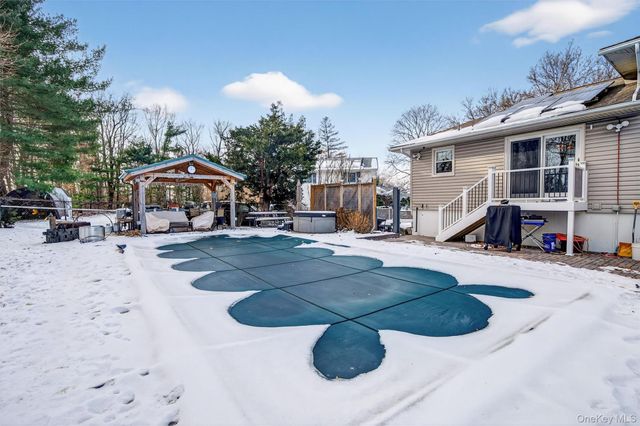 21 Scotchtown Drive, Middletown, NY 10941