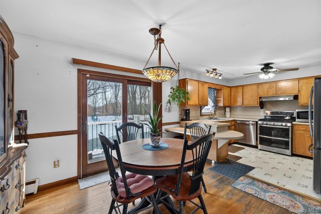 21 Scotchtown Drive, Middletown, NY 10941