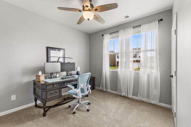 2055 Tate Farm Ln, White House, TN 37188