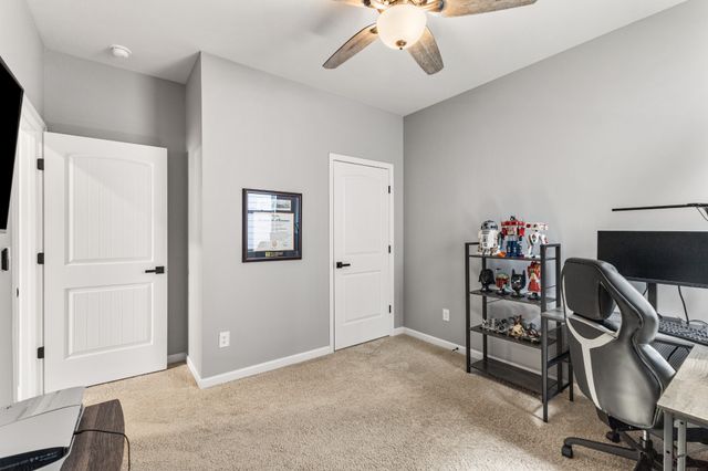 2055 Tate Farm Ln, White House, TN 37188