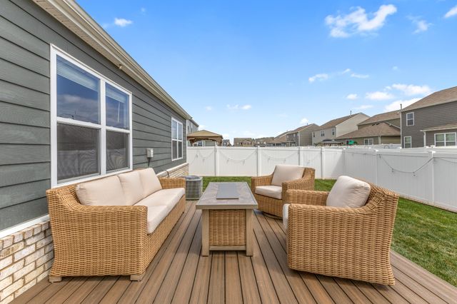 2055 Tate Farm Ln, White House, TN 37188