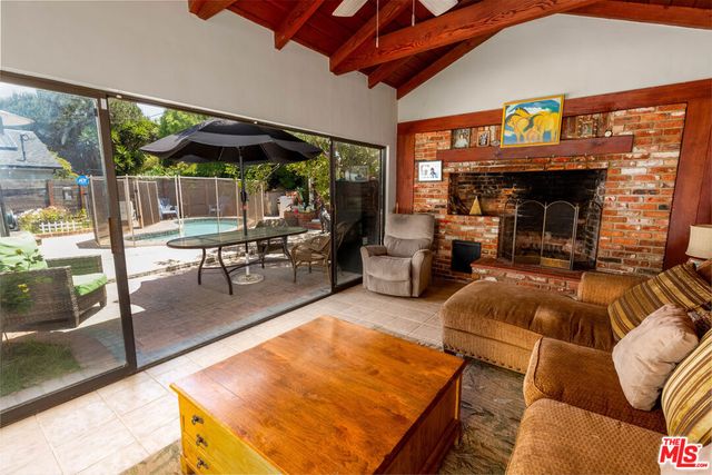 6058 W 76th Street, Los Angeles, CA 90045