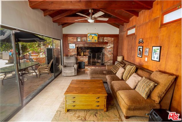 6058 W 76th Street, Los Angeles, CA 90045