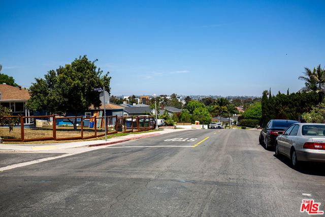 6058 W 76th Street, Los Angeles, CA 90045