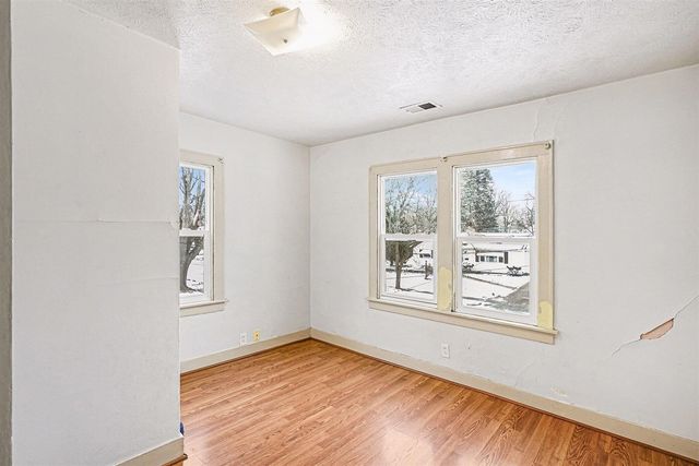 903 Southworth Terrace, Kalamazoo, MI 49048