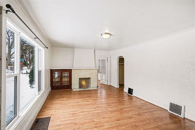 903 Southworth Terrace, Kalamazoo, MI 49048