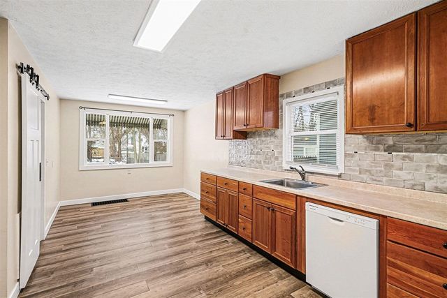 903 Southworth Terrace, Kalamazoo, MI 49048