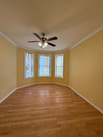 7144 S Saint Lawrence Avenue, Chicago, IL 60619