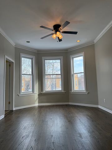 7144 S Saint Lawrence Avenue, Chicago, IL 60619