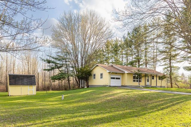 4960 Orangeport Road, Clay, NY 13029