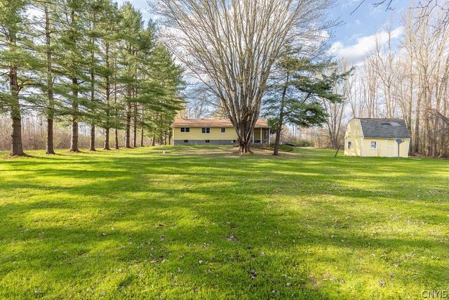 4960 Orangeport Road, Clay, NY 13029