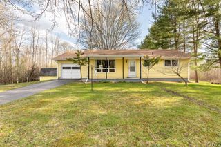 4960 Orangeport Road, Clay, NY 13029