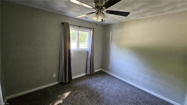 3332 Stilworken DR, Chesapeake, VA 23321